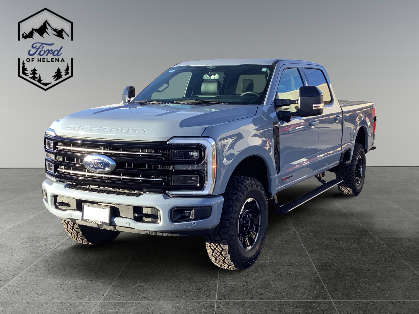 2026 Ford F-350 Super Duty Platinum's photo