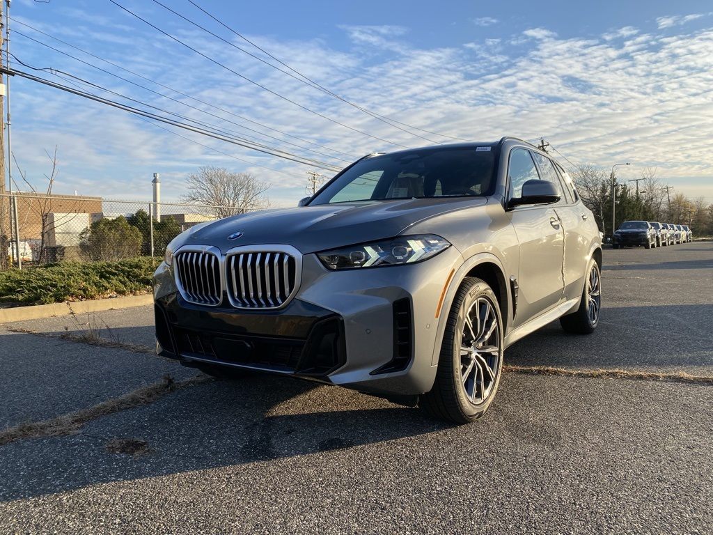 2026 BMW X5 40i's photo