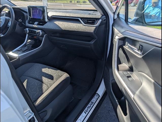 2023 Toyota RAV4 Hybrid photo 21