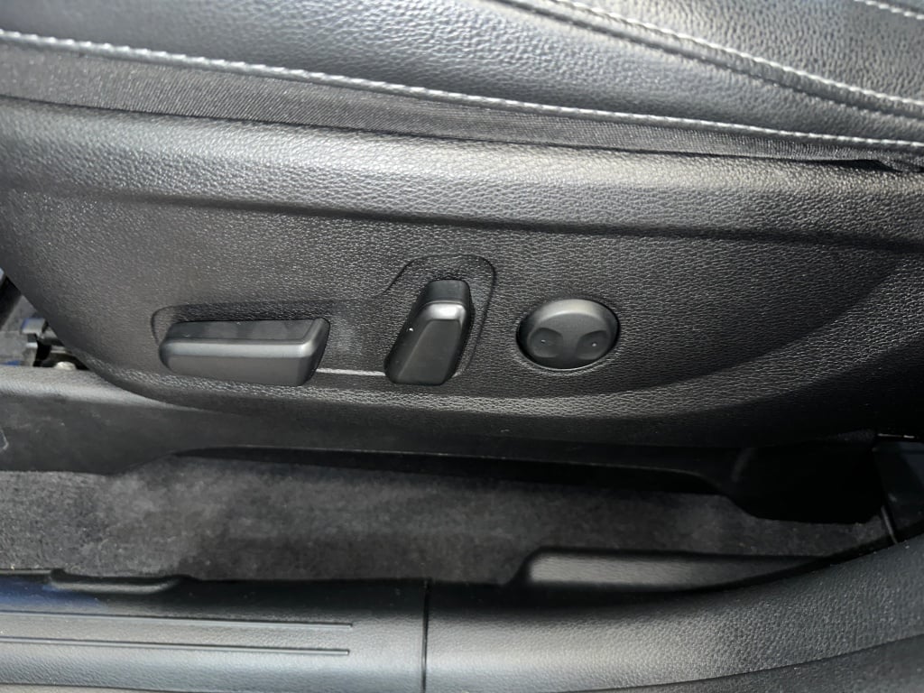 2021 Kia Telluride EX photo 2