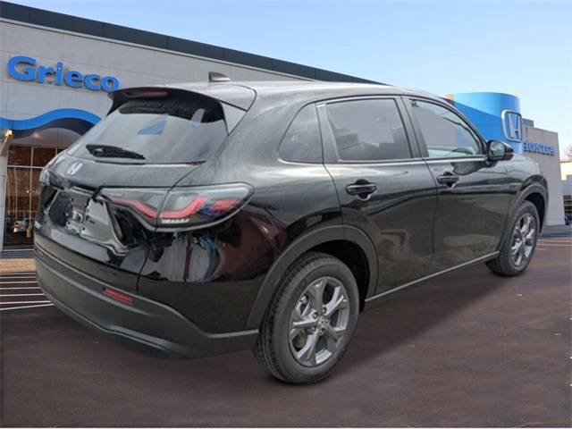 2026 Honda HR-V LX photo 5
