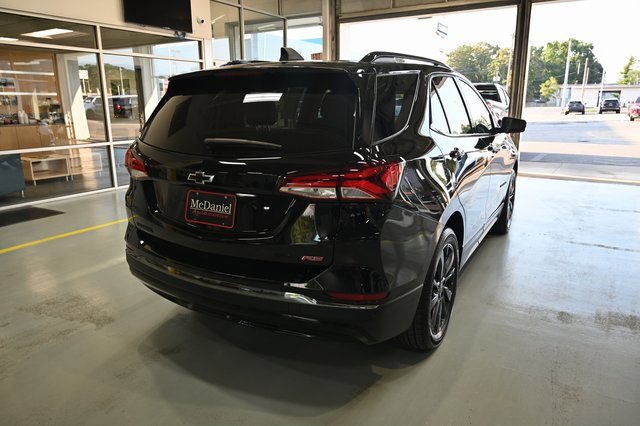 2023 Chevrolet Equinox RS photo 5