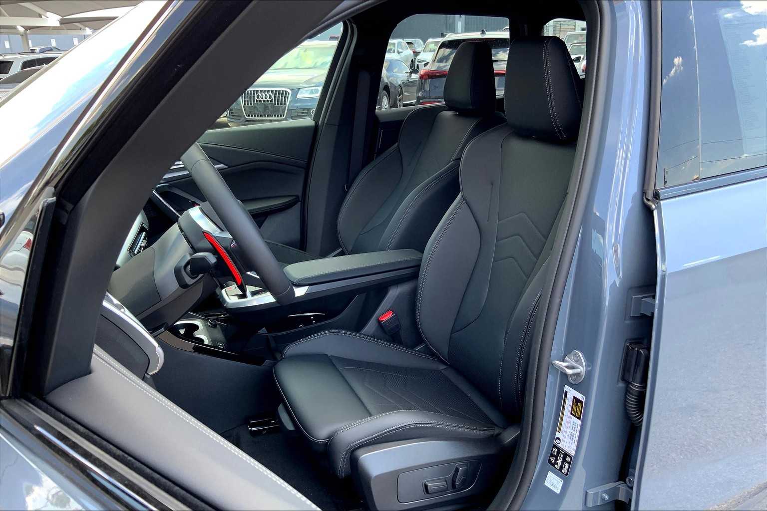 2026 Bmw X1 M35i photo 9