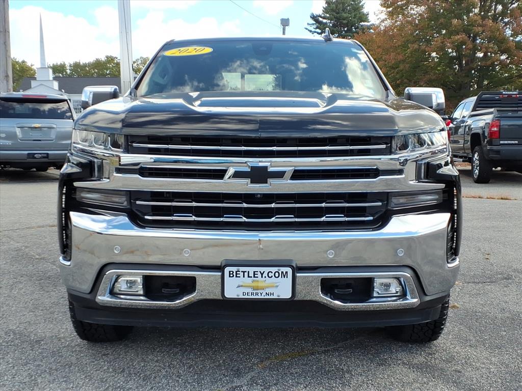 2020 Chevrolet Silverado 1500 LTZ photo 2