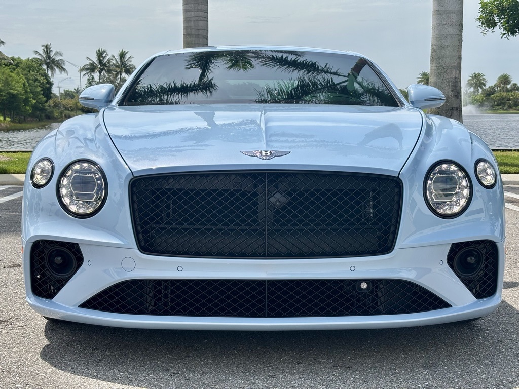 2023 Bentley Continental GT Azure photo 3