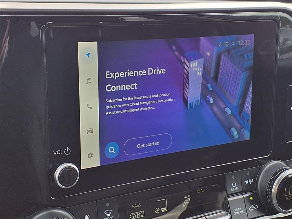 2024 Toyota Highlander XLE photo 3