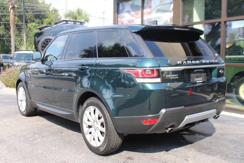 2017 Land Rover Range Rover Sport HSE photo 3