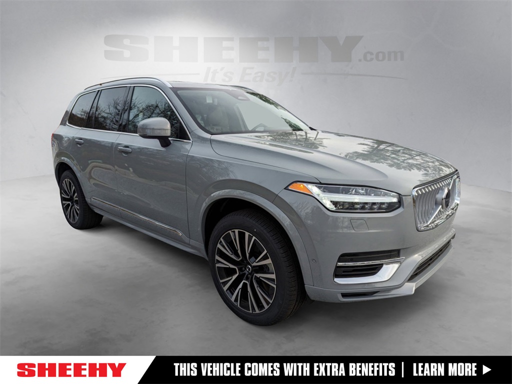 2025 Volvo XC90 Plus's photo
