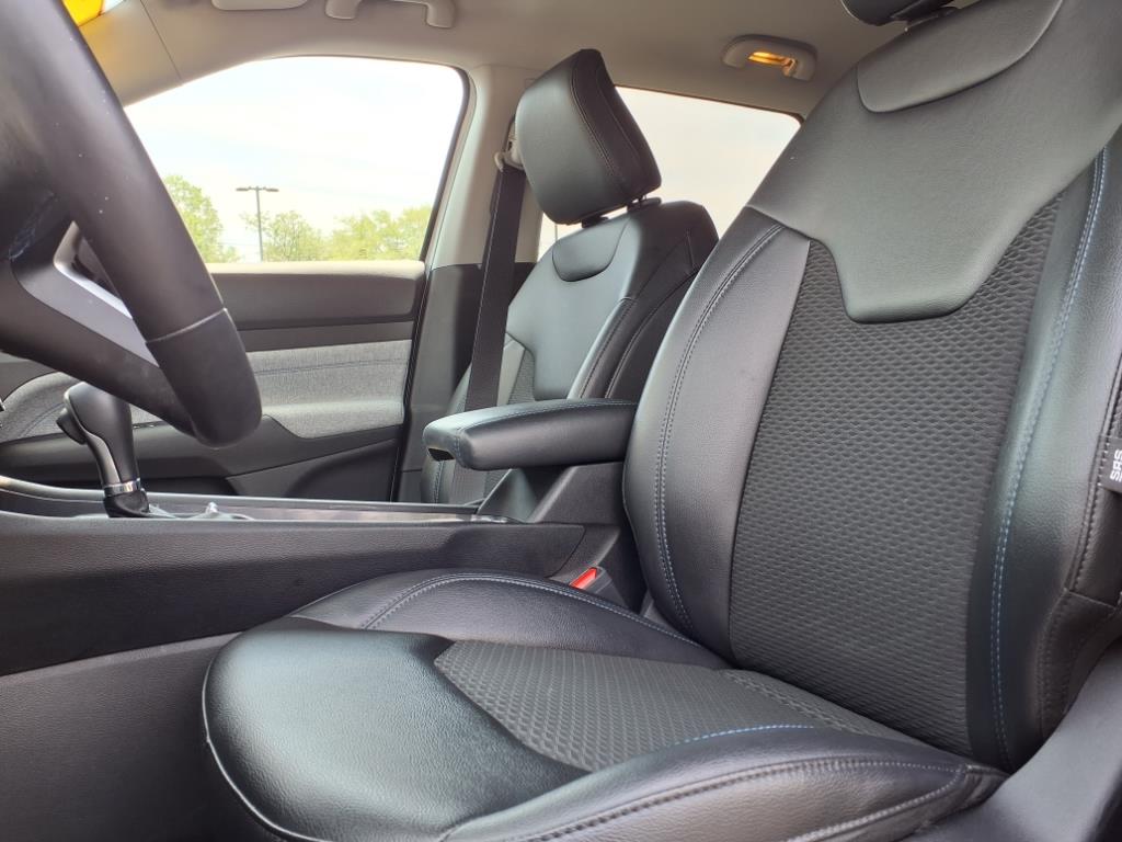 2022 Jeep Compass Latitude photo 14