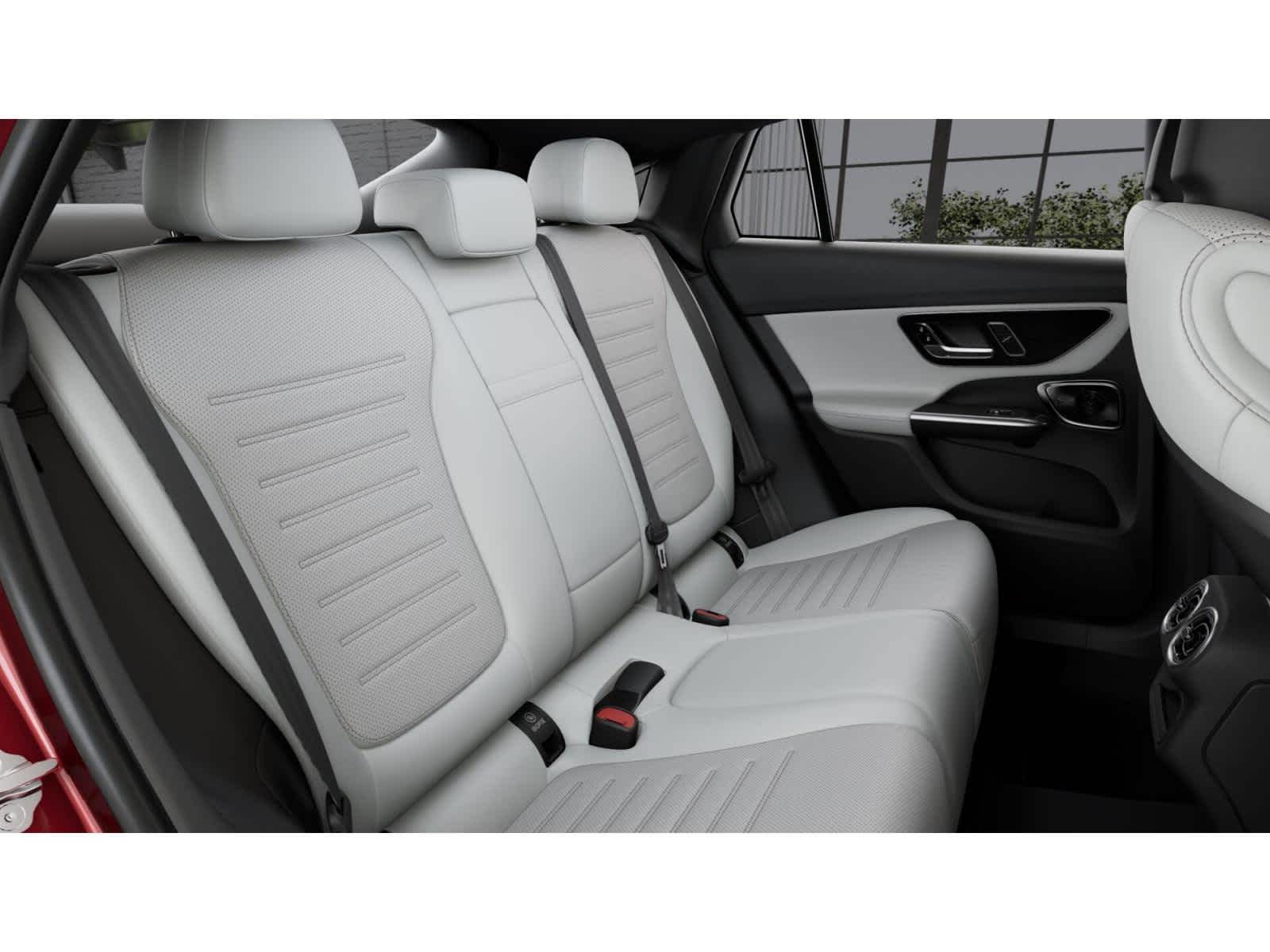 2025 Mercedes Benz GLC 300 4MATIC photo 4