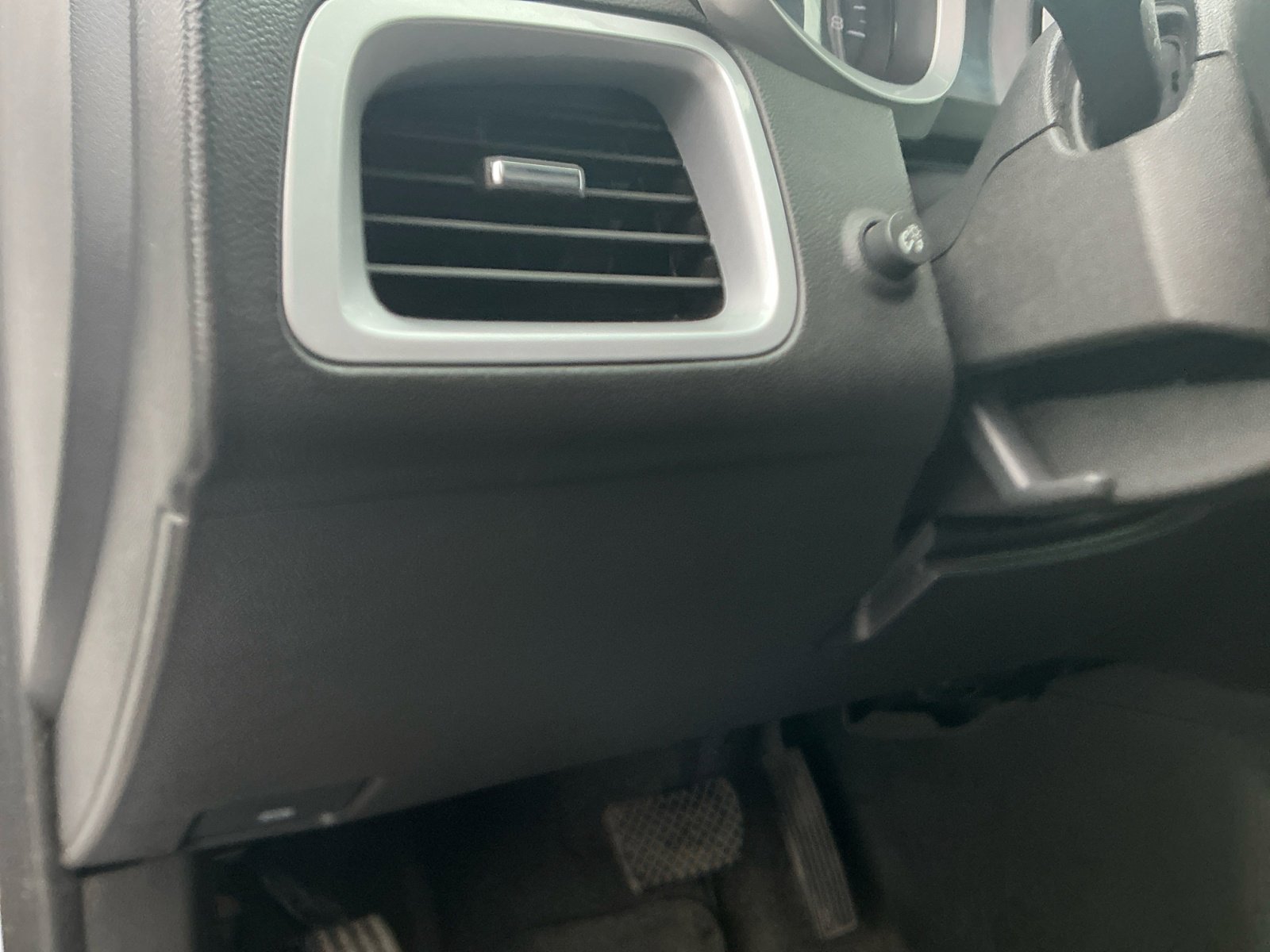 2017 Chevrolet Equinox LT photo 10