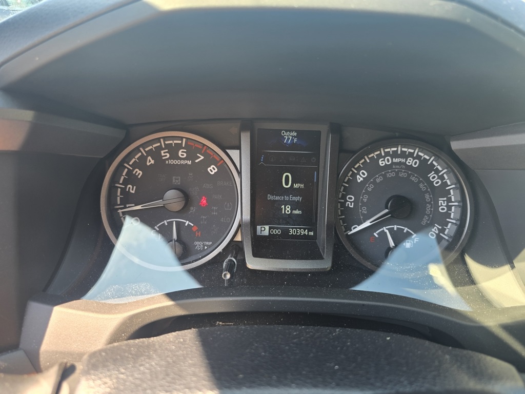 2022 Toyota Tacoma TRD Sport photo 13