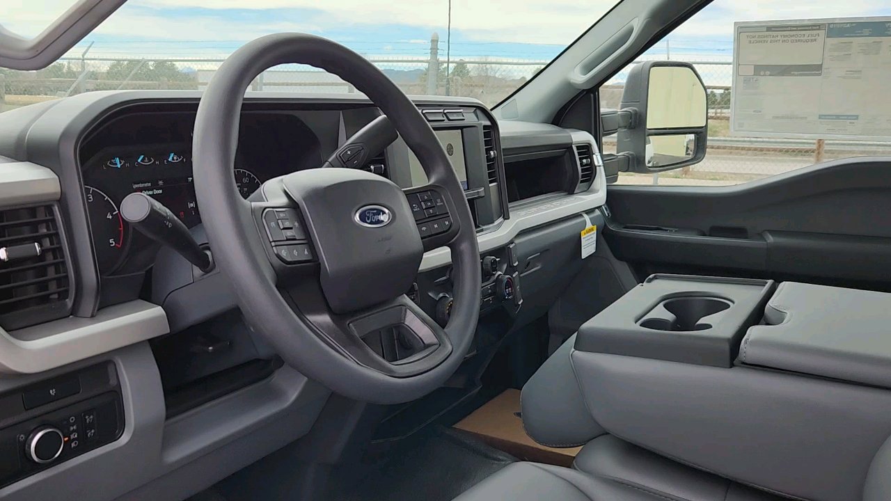 2024 Ford F-550 XL photo 15