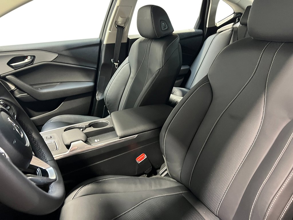 2025 Acura TLX Technology photo 14
