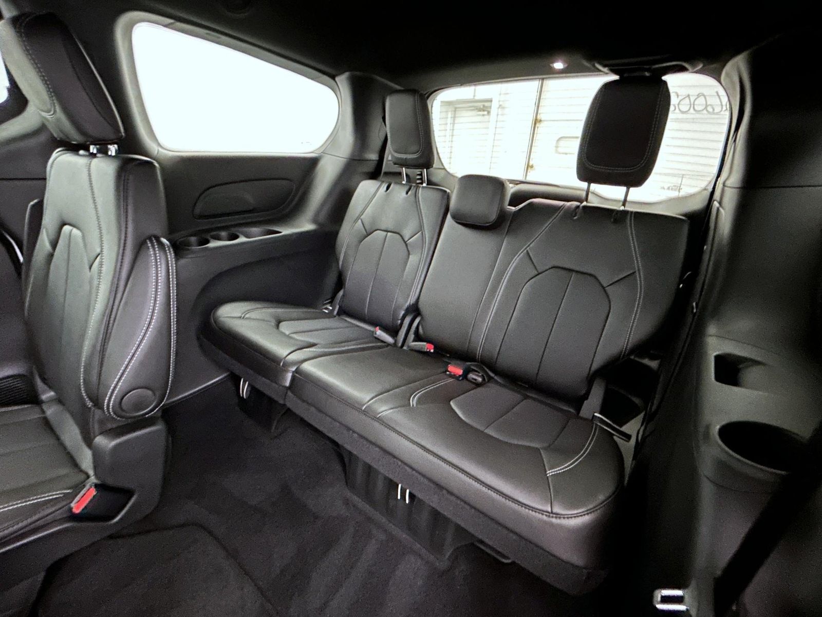 2026 Chrysler Voyager LX photo 19