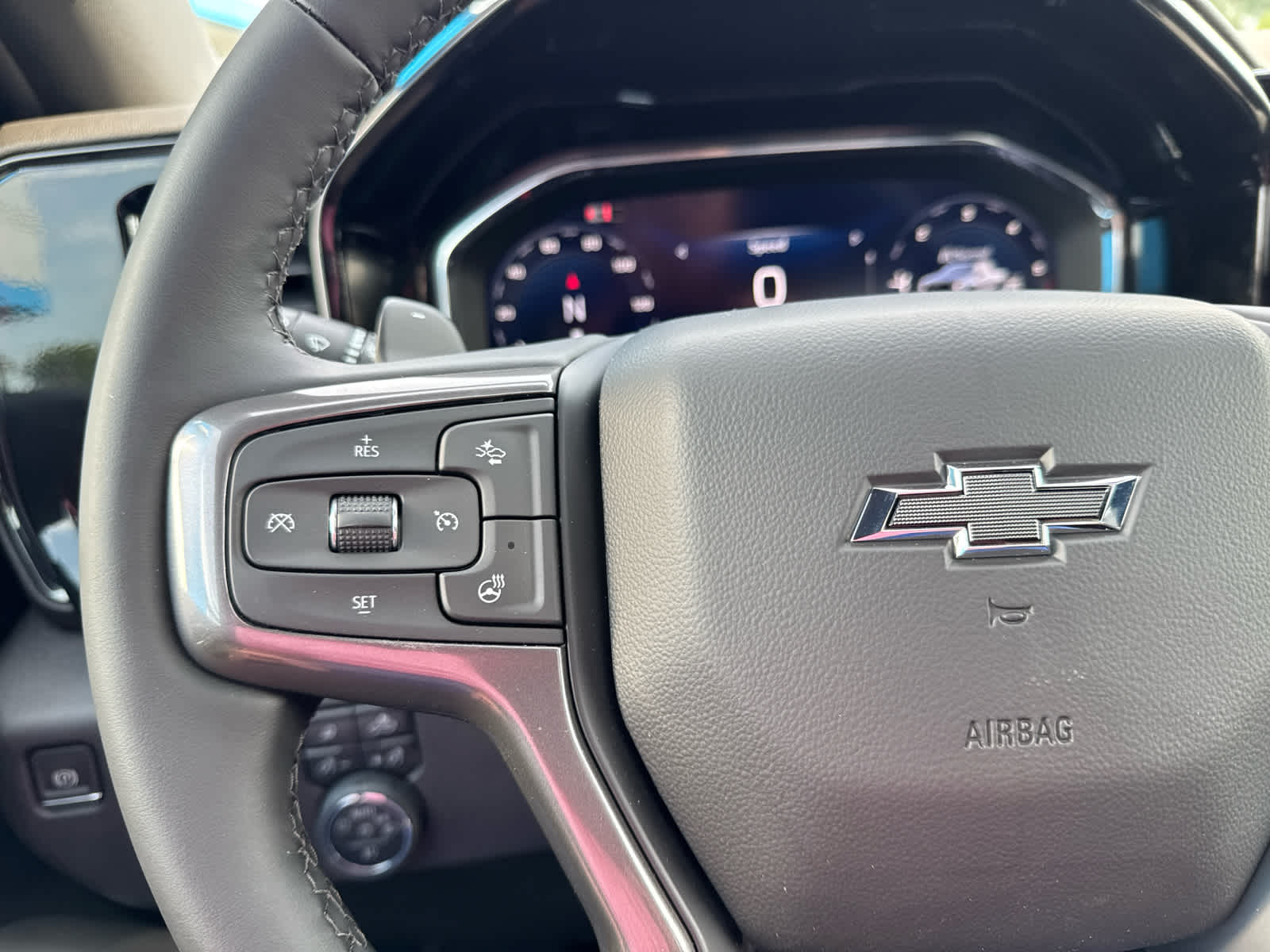 2025 Chevrolet Silverado 1500 ZR2 photo 22