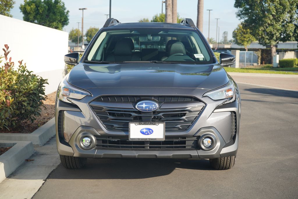 2025 Subaru Outback Premium photo 4