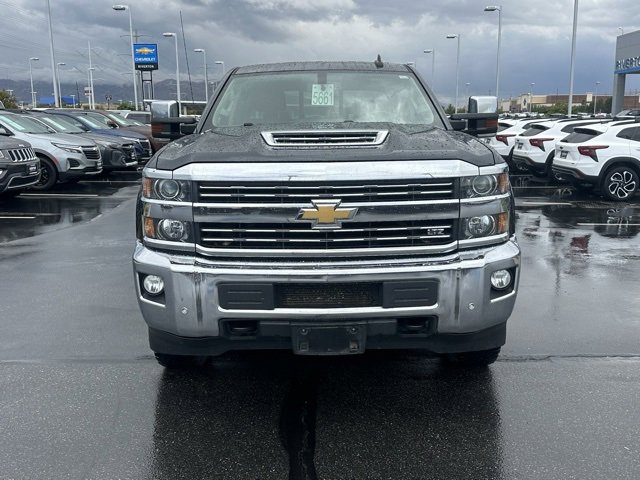 2019 Chevrolet Silverado 2500HD LTZ photo 3