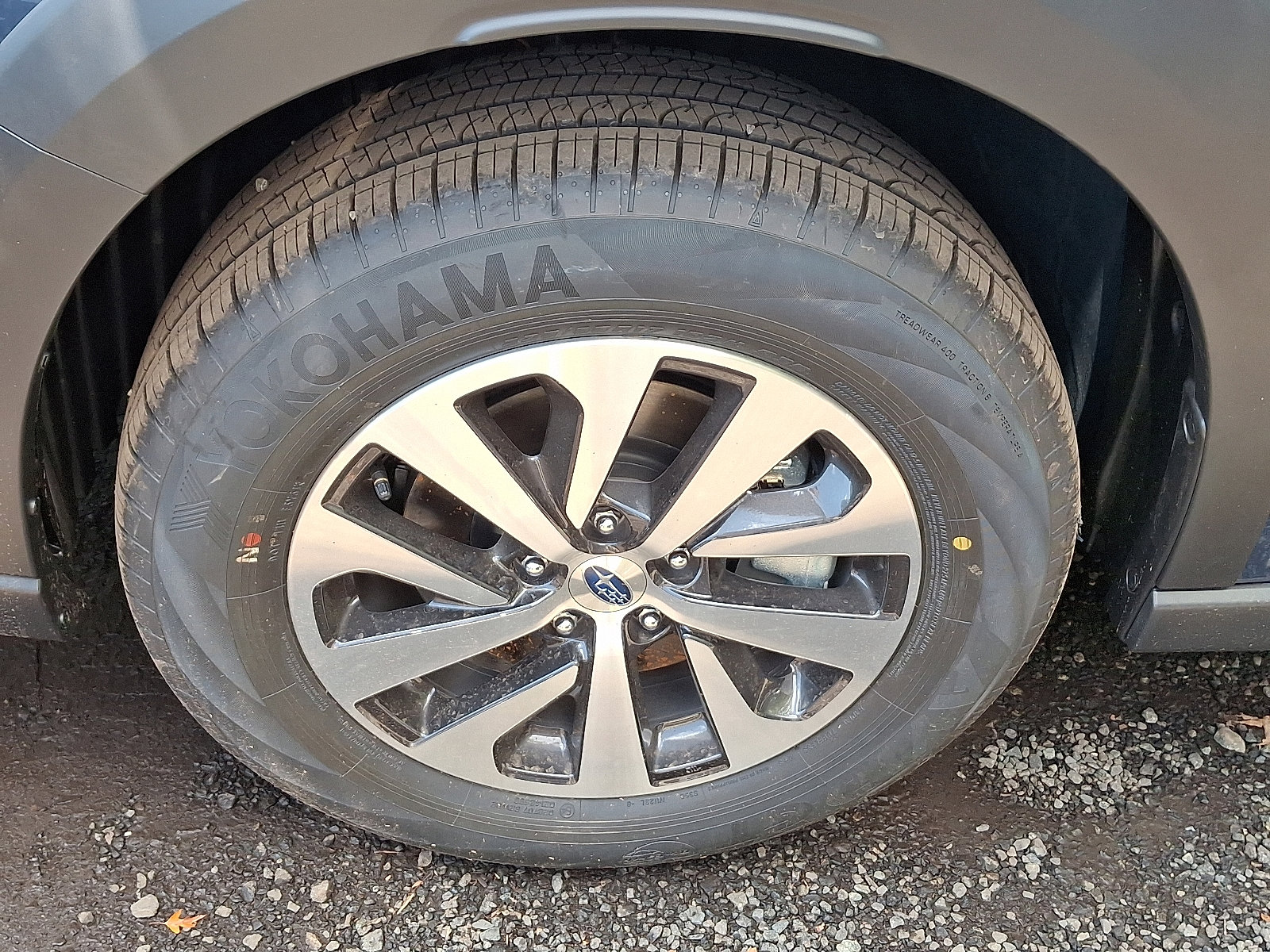 2025 Subaru Outback Premium photo 2