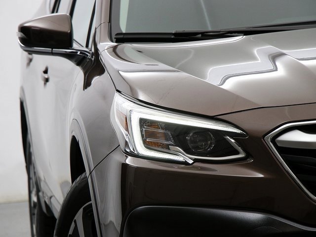 2022 Subaru Outback Limited photo 4