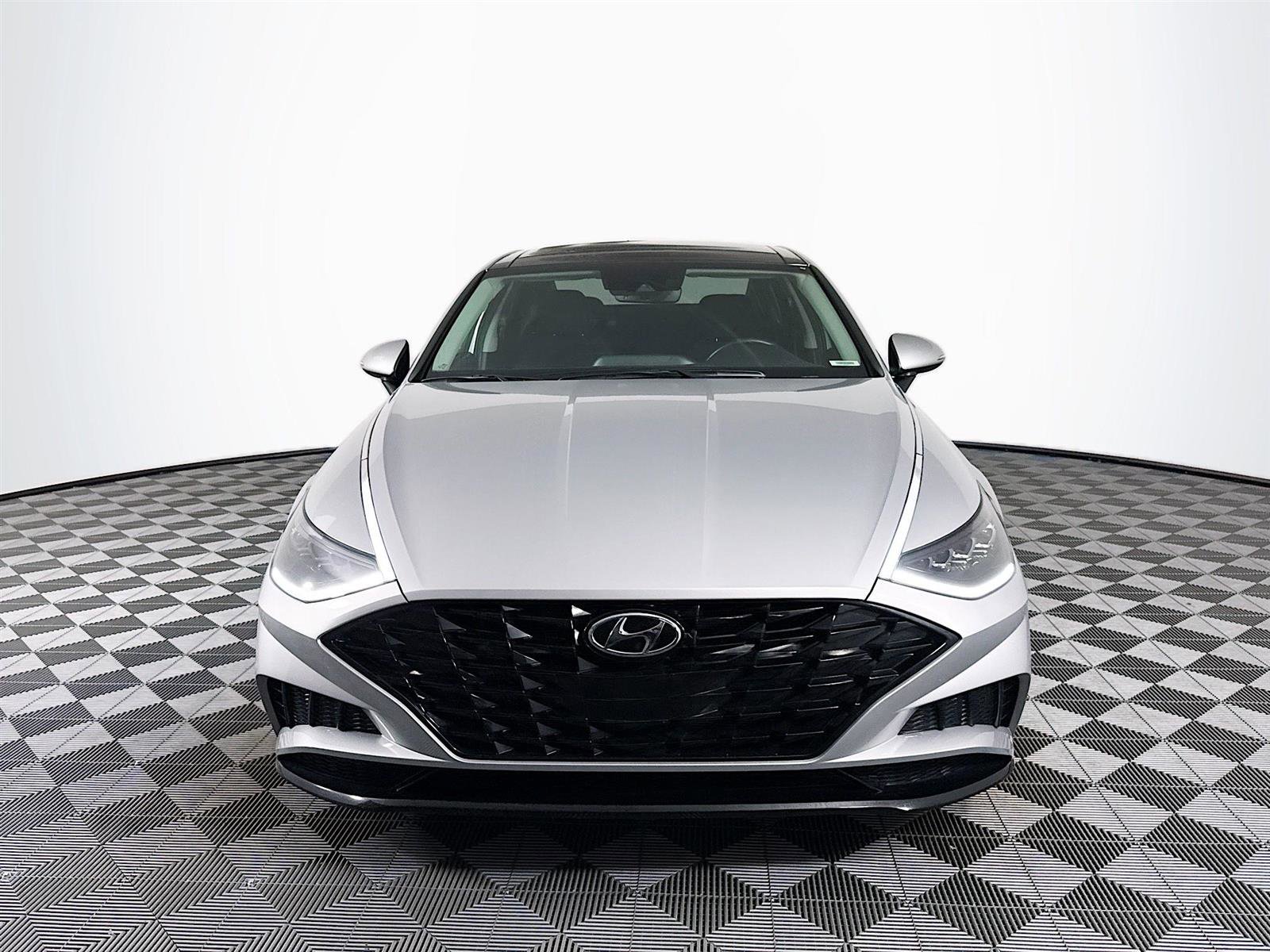 2023 Hyundai Sonata SEL photo 2