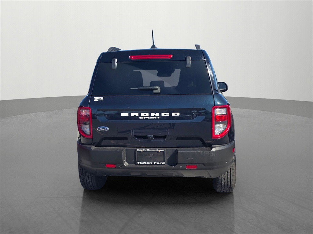 2022 Ford Bronco Sport Outer Banks photo 2