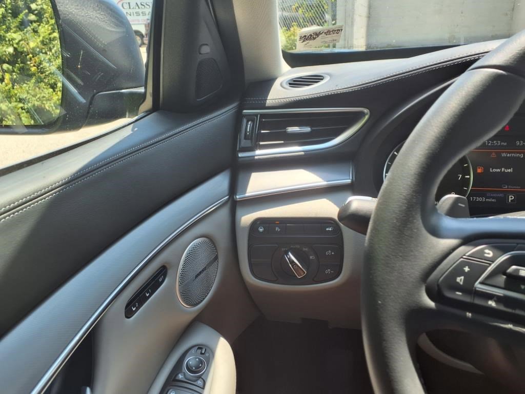 2024 Infiniti QX50 Luxe photo 14
