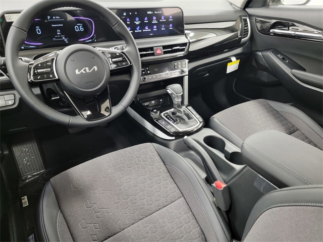 2026 Kia Seltos S photo 28