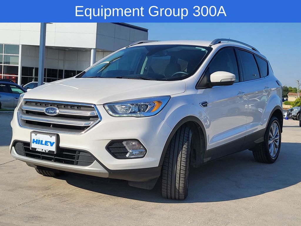 2017 Ford Escape Titanium photo 2