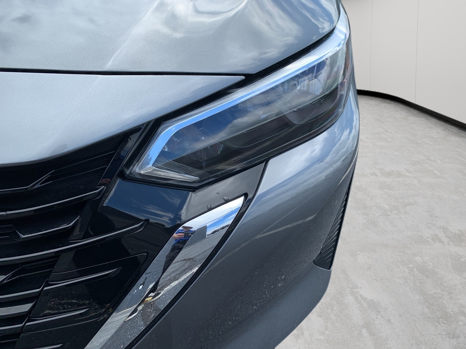 2024 Nissan Sentra SV photo 7