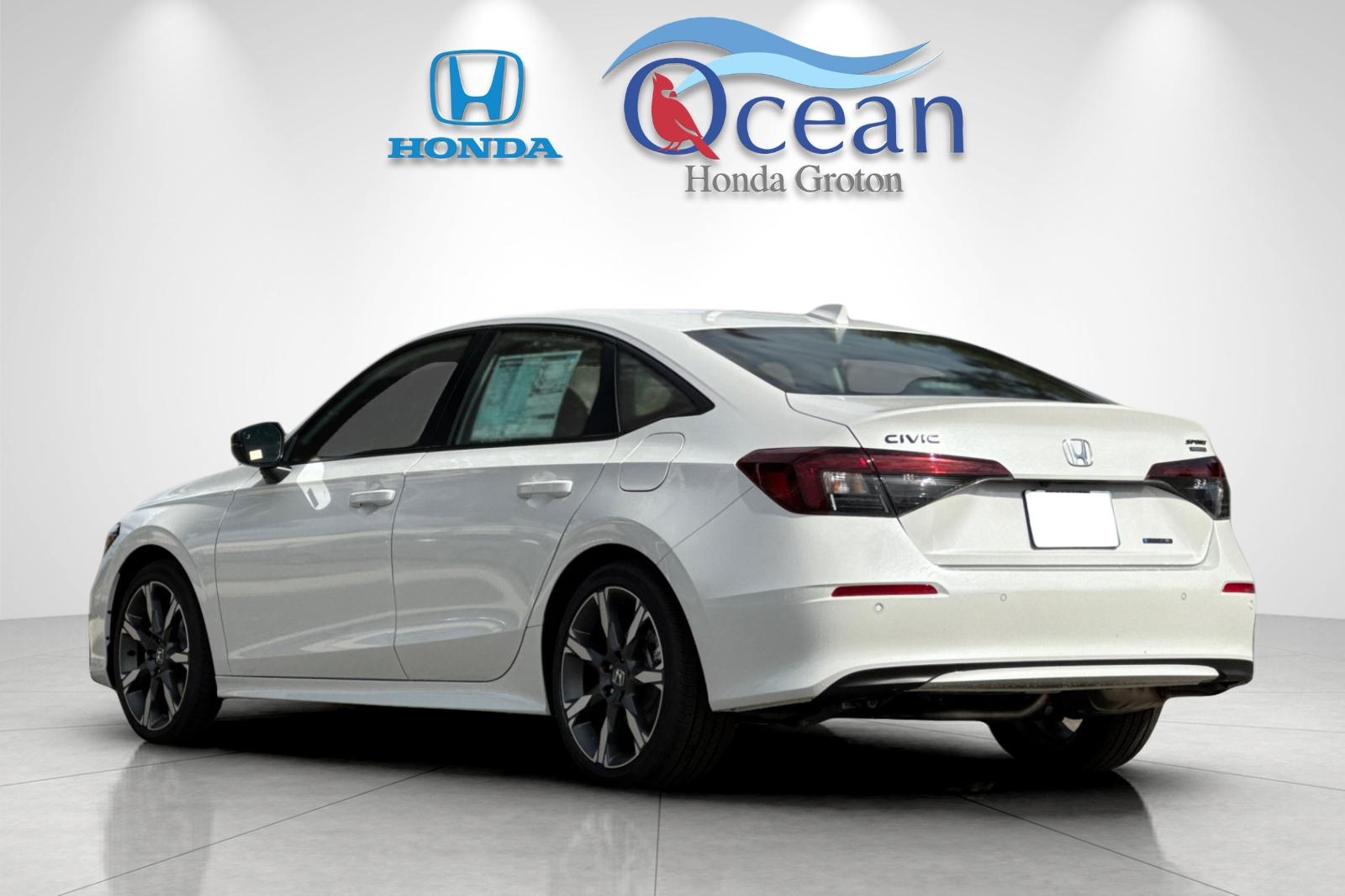 2026 Honda Civic Hybrid Sport photo 3