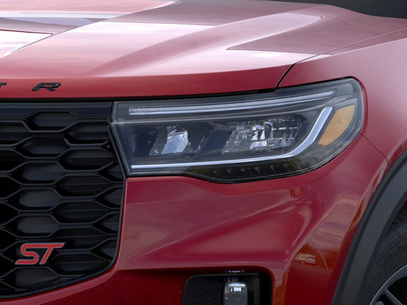 2025 Ford Explorer ST photo 12