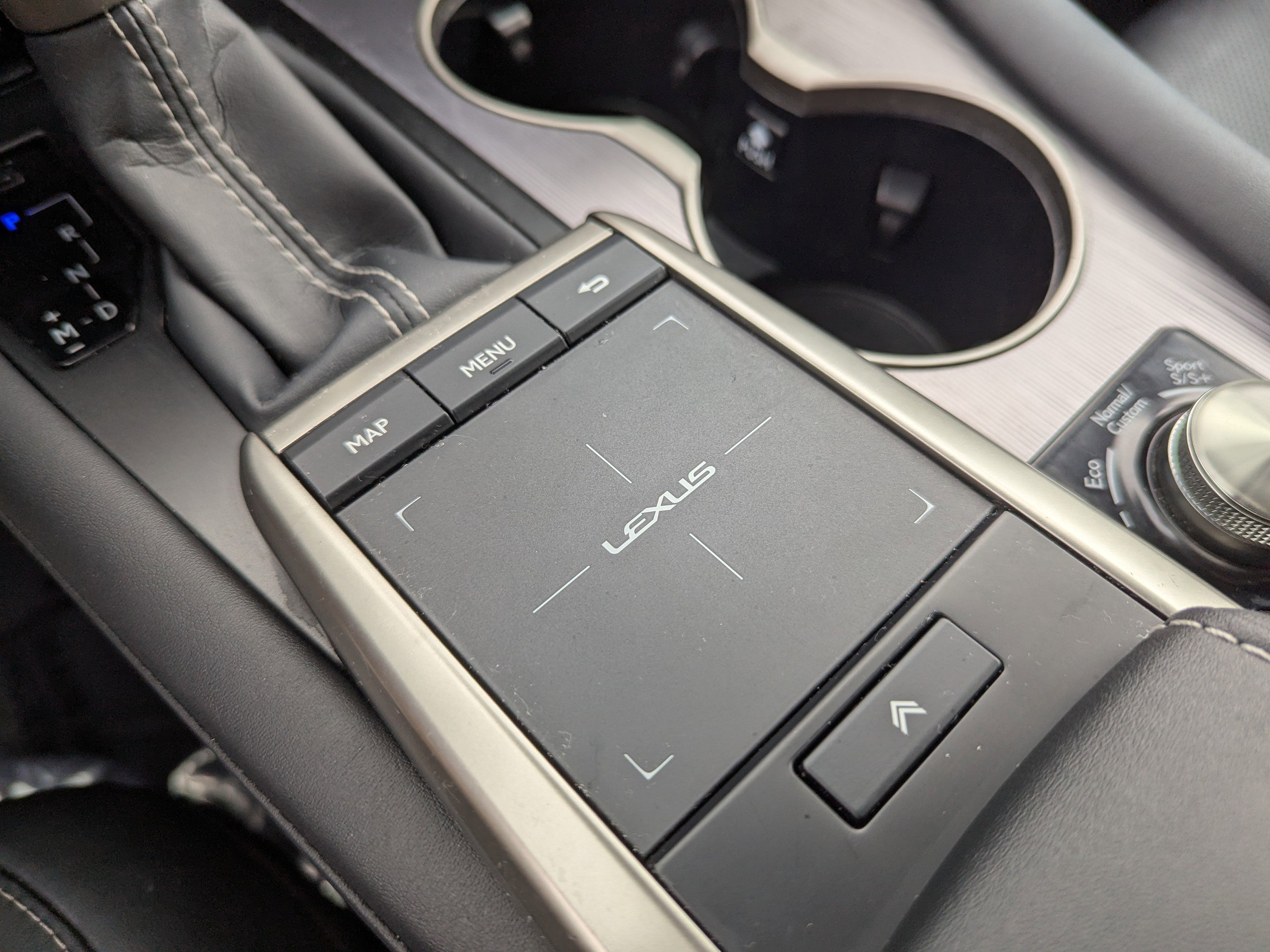 2022 Lexus RX F SPORT photo 32