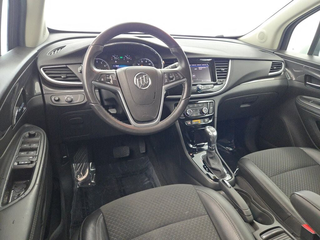2022 Buick Encore Preferred photo 17
