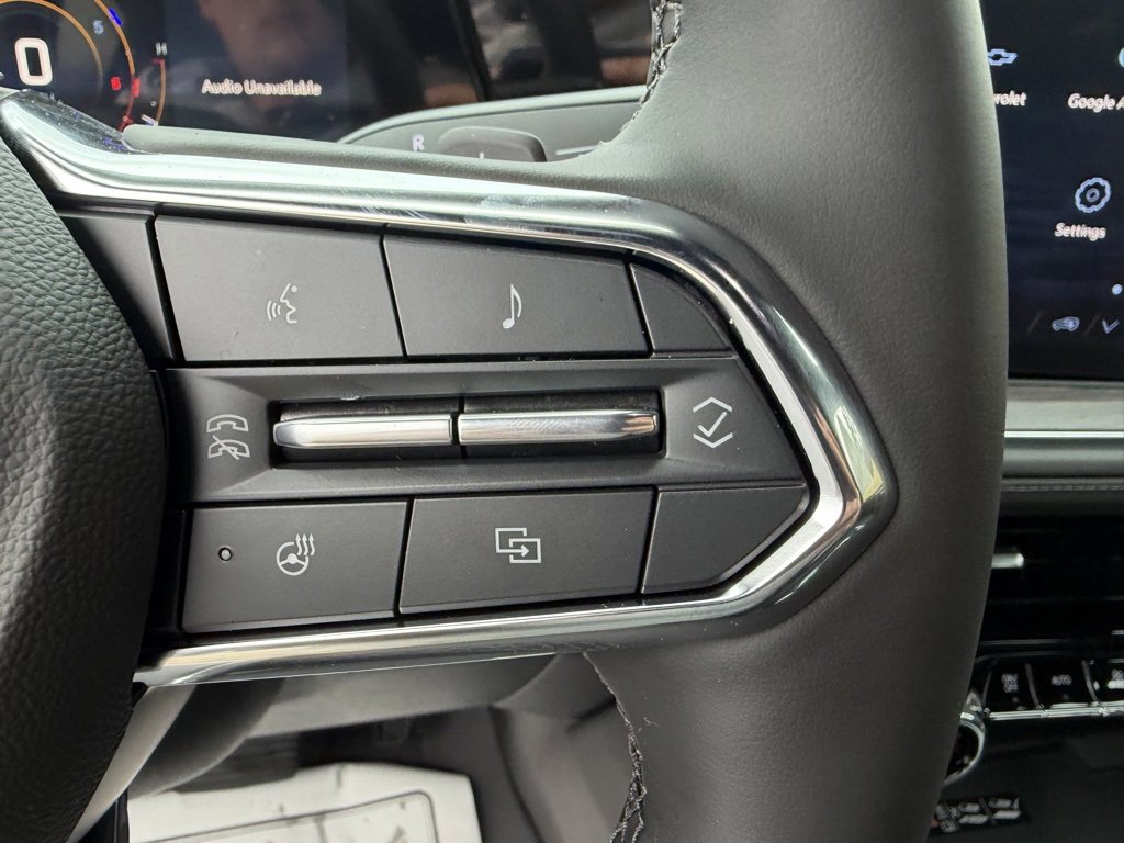 2026 Chevrolet Suburban LT photo 3