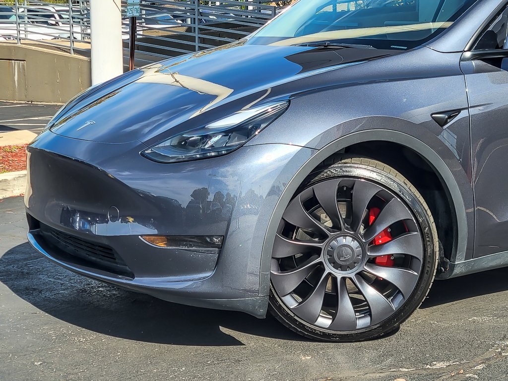 2023 Tesla Model Y Performance photo 2