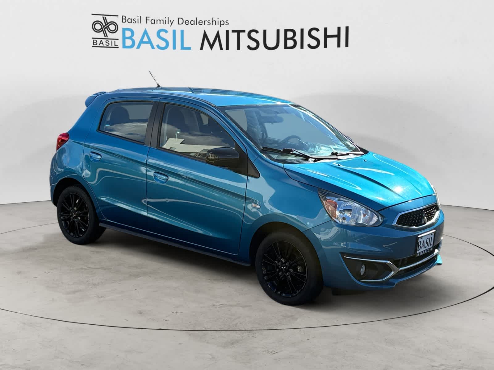 2020 Mitsubishi Mirage LE's photo