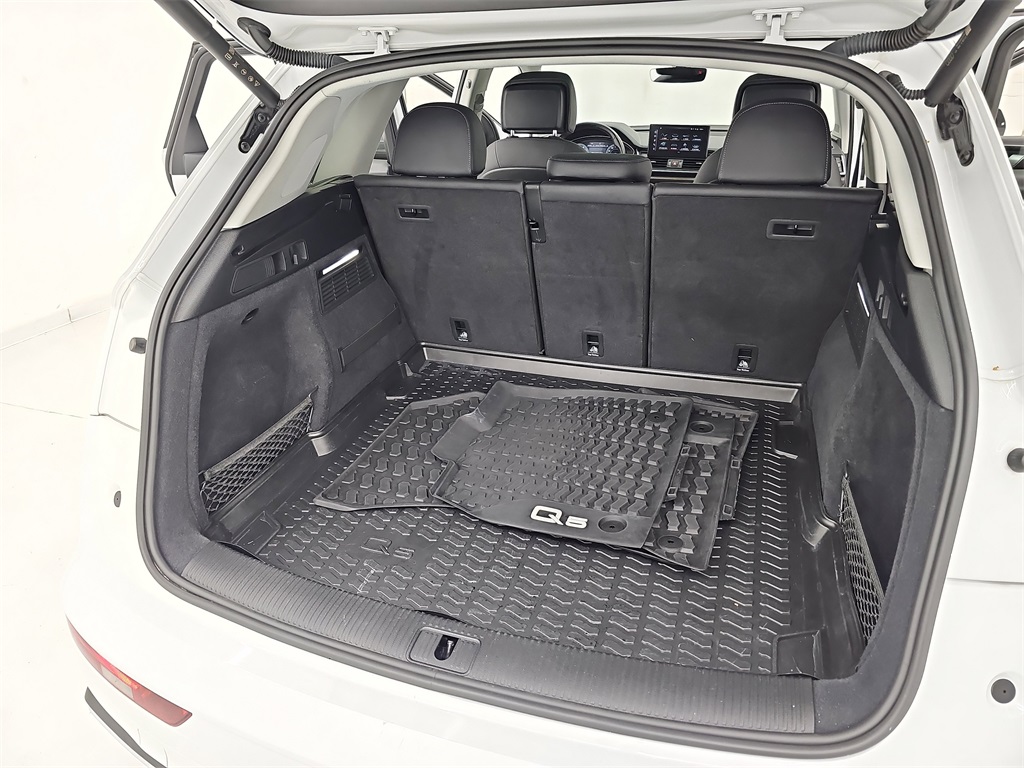 2021 Audi Q5 45 Premium Plus photo 18
