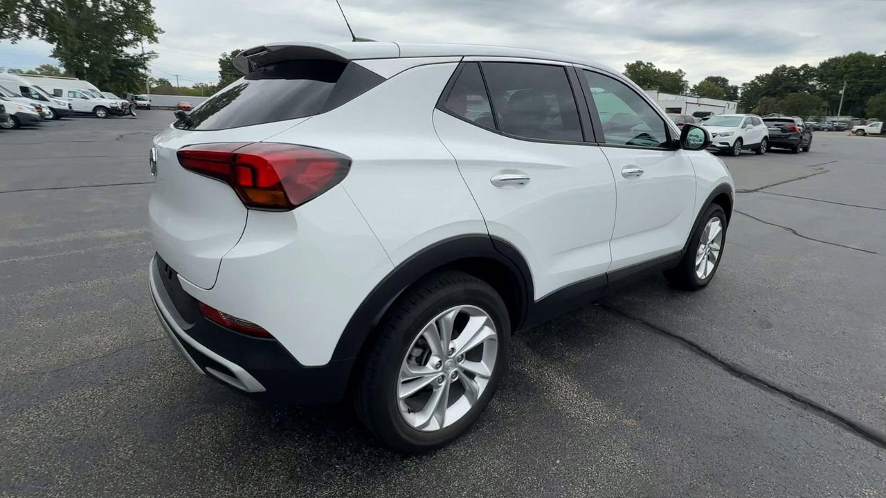 2022 Buick Encore GX Preferred photo 8