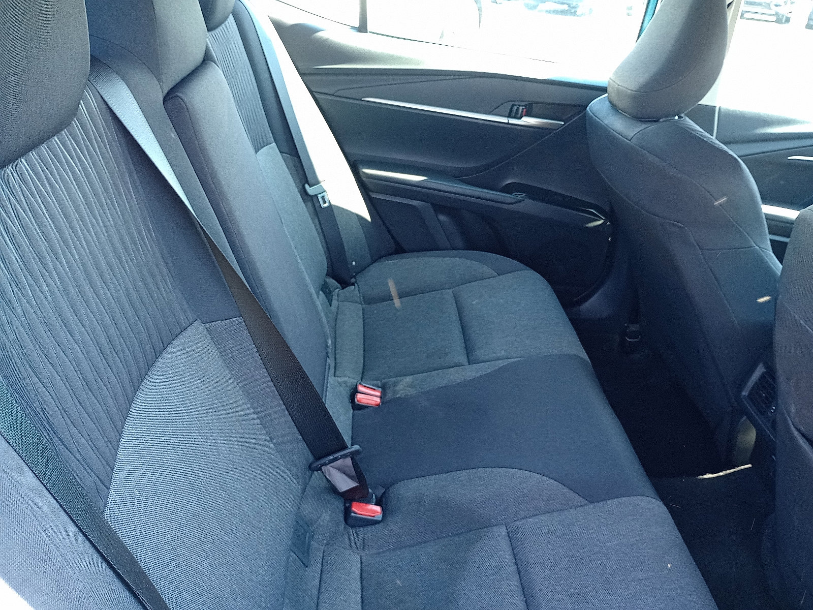 2025 Toyota Camry LE photo 8