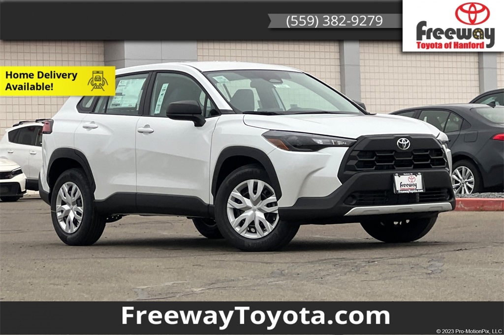 2026 Toyota Corolla Cross L's photo