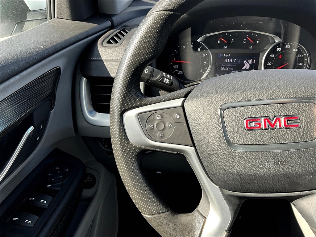 2023 Gmc Terrain SLE photo 22