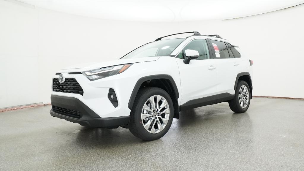 2025 Toyota RAV4 XLE Premium photo 6