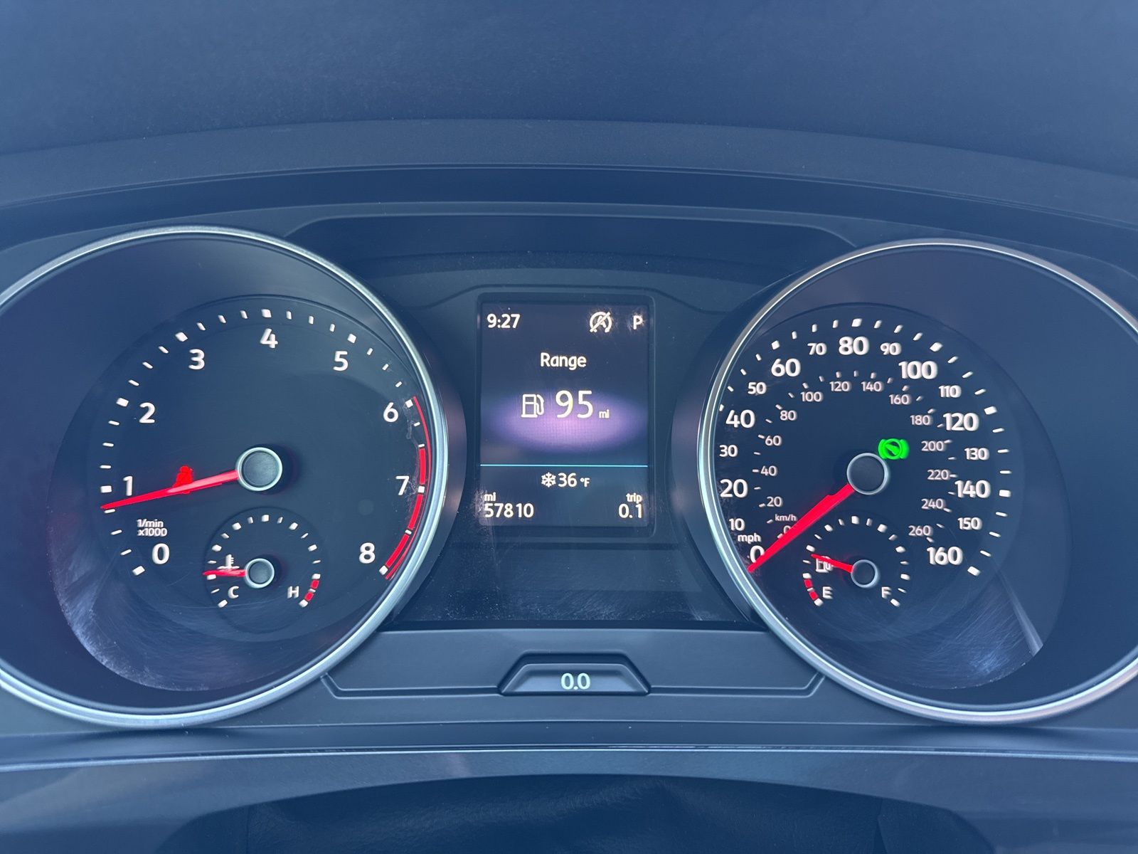 2020 Volkswagen Tiguan SE R-Line Black photo 4