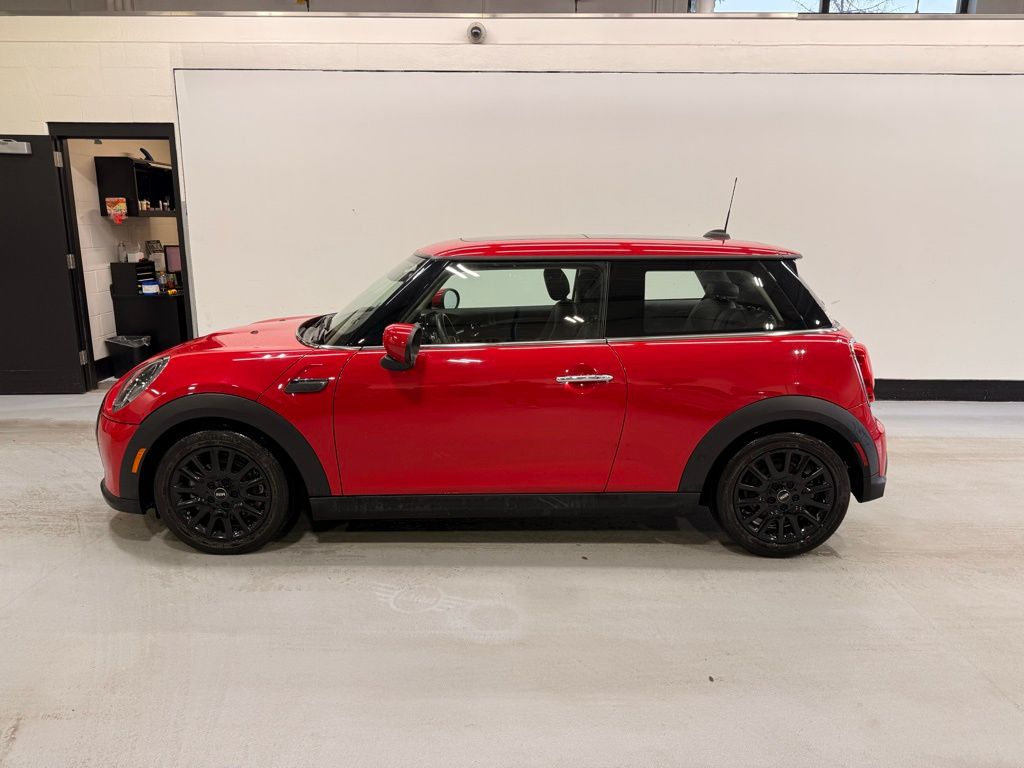 Used 2023 MINI Hardtop 2 Door Base with VIN WMW33DH08P2T39035 for sale in Golden Valley, Minnesota