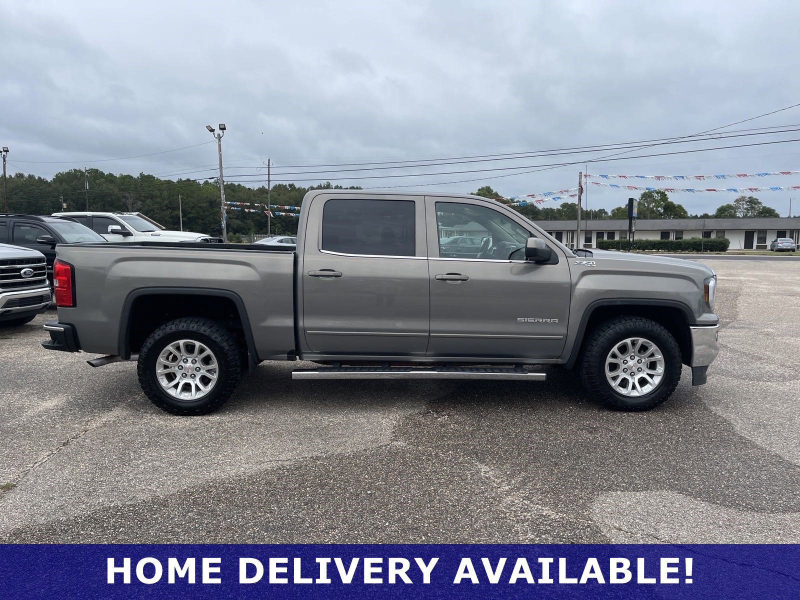 PreOwned 2017 GMC Sierra 1500 SLE Crew Cab in Monroeville T73717