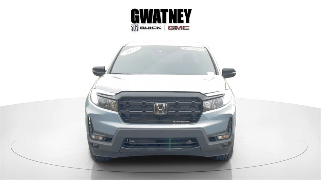 2025 Honda Ridgeline Black Edition's photo