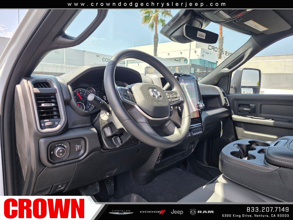 2026 Ram 2500 Tradesman photo 18