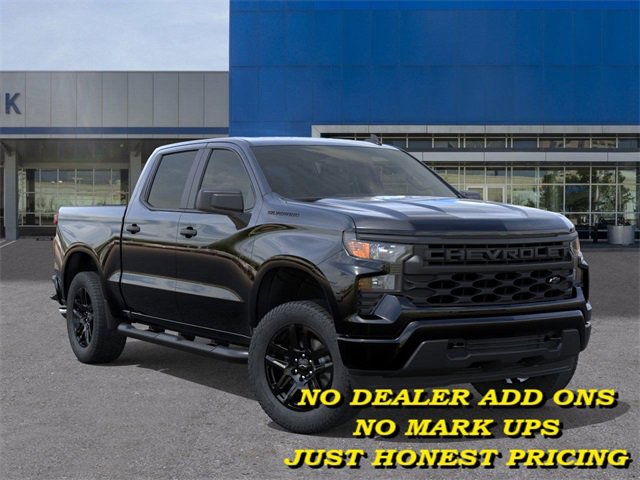 2026 Chevrolet Silverado Custom photo 7