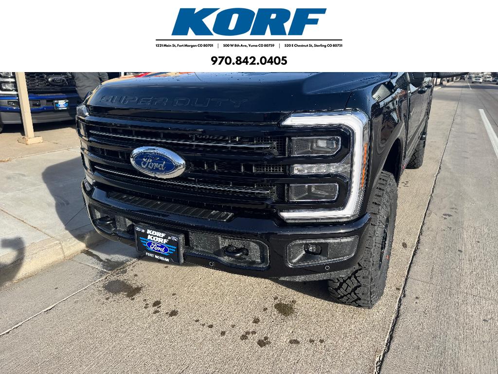 2025 Ford F-250 Super Duty Platinum's photo